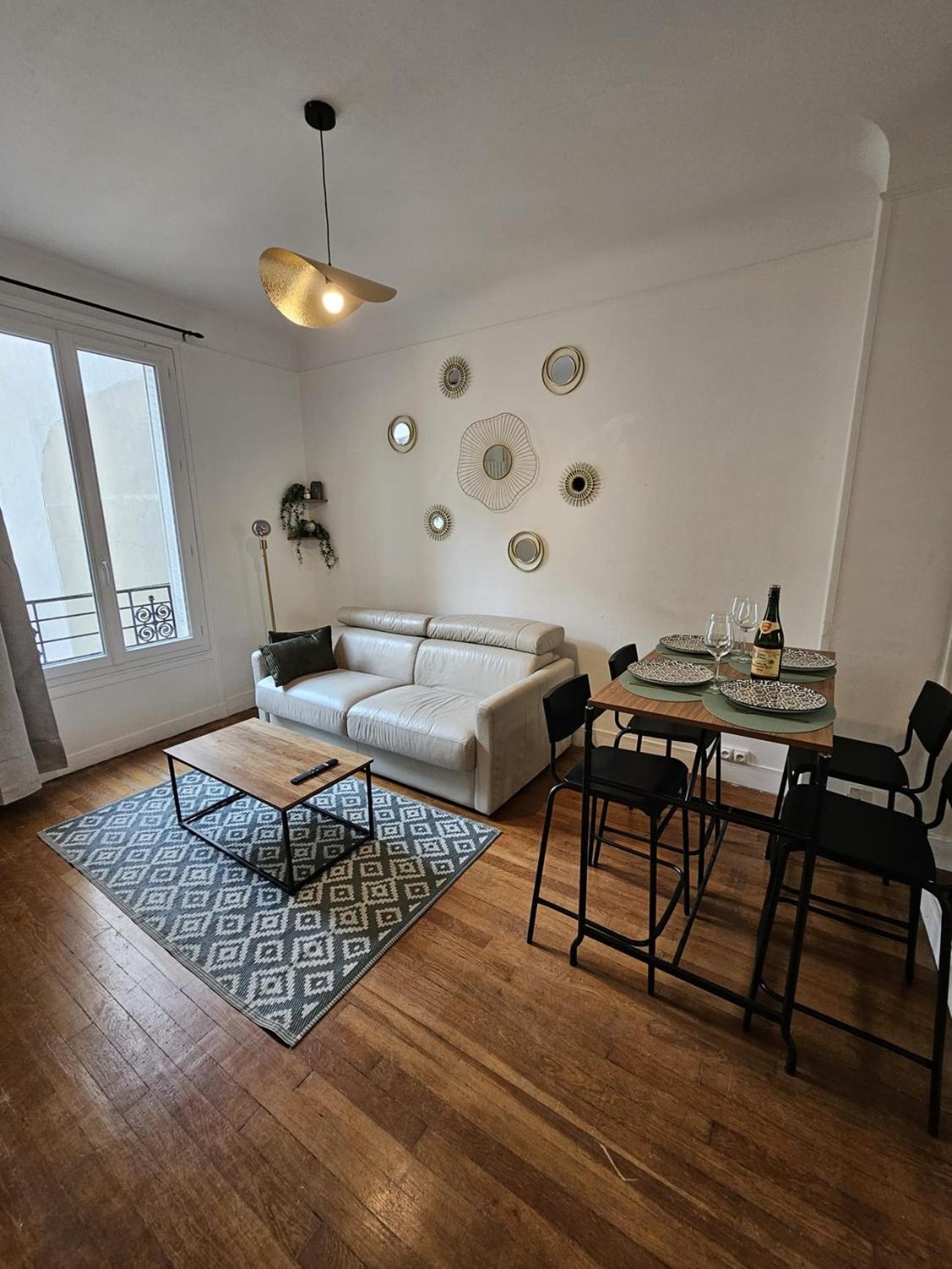 Beautiful 1 Bedroom Flat In Paris 17Th Екстер'єр фото
